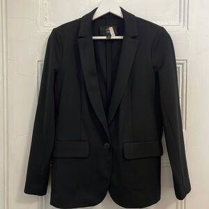 J Crew 365 Blazer size 6 Petite